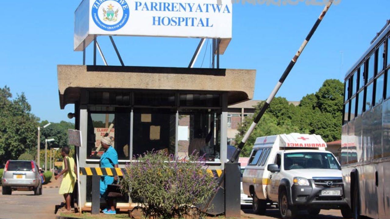 Parirenyatwa evicts striking nurses