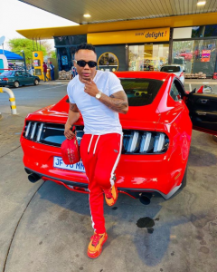 DJ Tira Cars