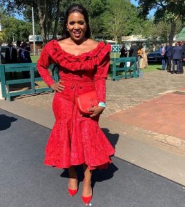 Brenda Mhlongo Biography: Age, Husband, Children, Music, Awards, Fashion, Travelling, Cars, Net worth, Imbewu