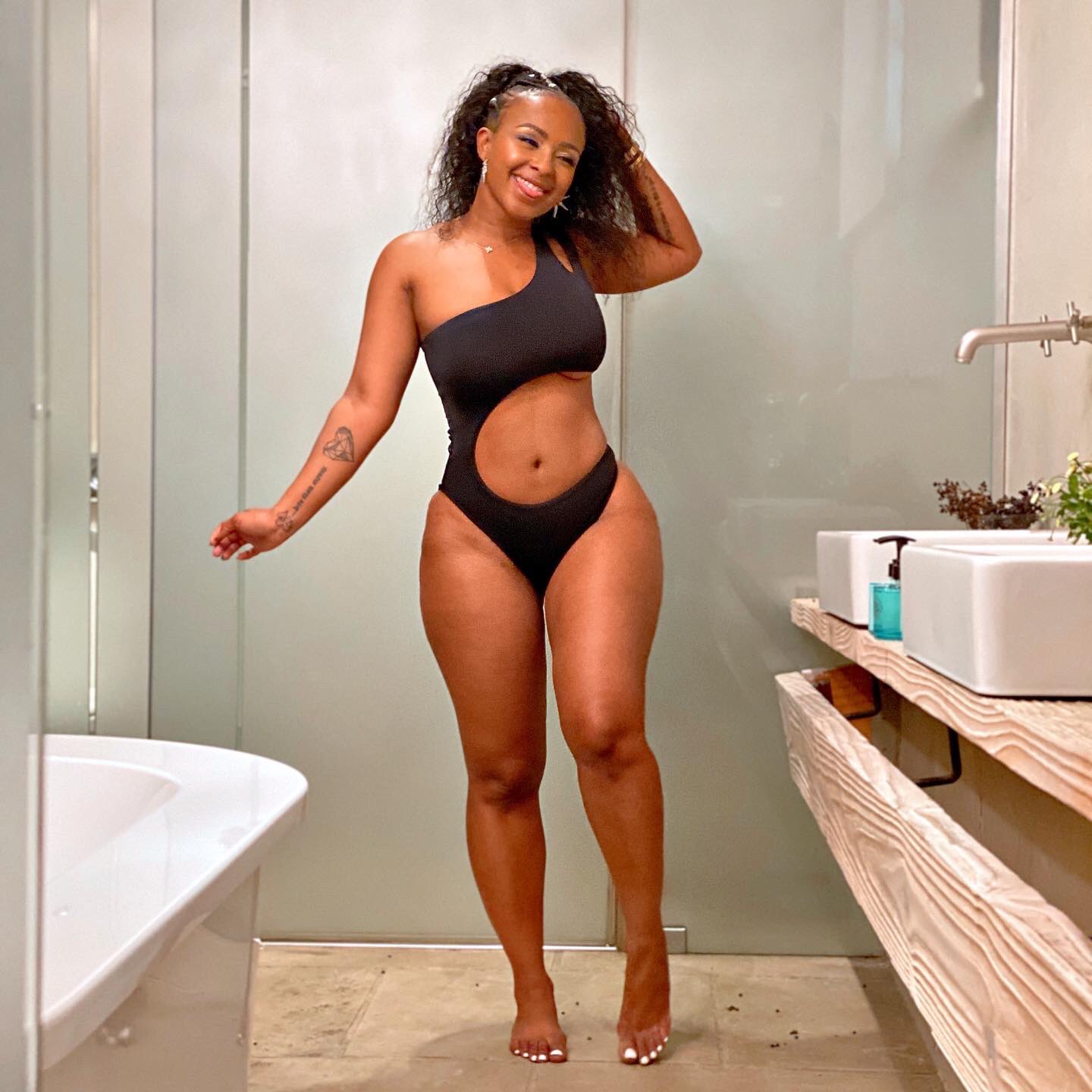 boity summer body