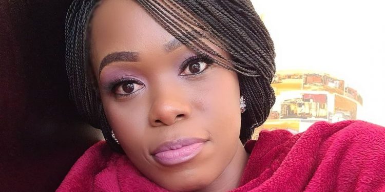 Lusanda Mbane Biography; Age, Husband, Children, TV Roles, Net Worth, Cars, Scandal!