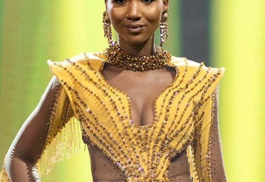 Shudufhadzo Musida crowned Miss South Africa