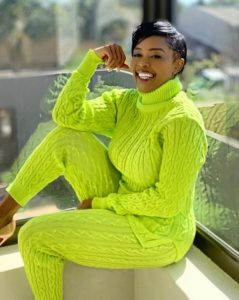 Thembi Seete Biography Age, Baby, Break-up, Baby Daddy, TV Roles, Weight loss, Fashion, Music, Net Worth, Gomora 