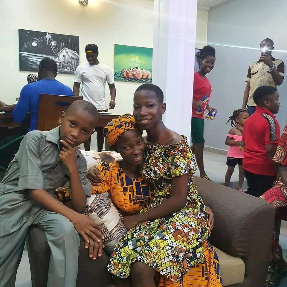 Nigerian Comedian Emmanuella surprises her mother with a beautiful house