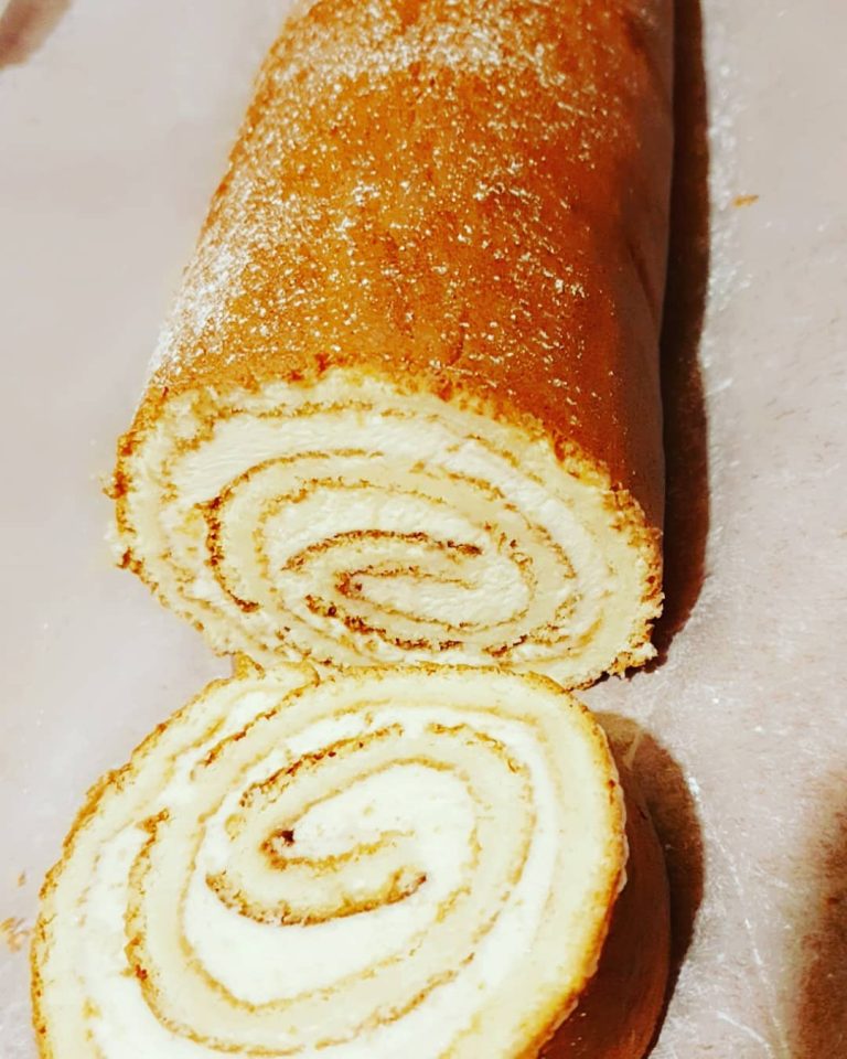 Recipe; How To Bake A Swiss Roll