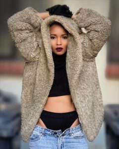 Lunathi Mampofu: Image source @ Instagram