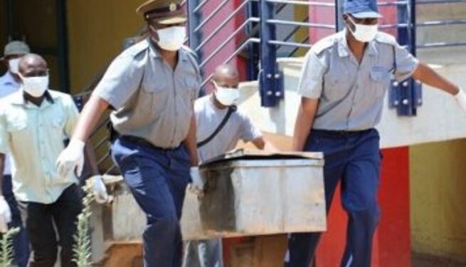 Police officer guns down wife