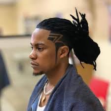 Andy Muridzo resorts to piggery