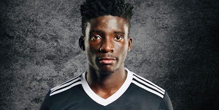 Austin Muwowo Biography, Age, Career, Wife, Cars, Net Worth, Orlando Pirates