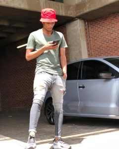 Bongani Sam Biography, Age, Career, Pictures, Clubs, Cars, Net Worth, Orlando Pirates