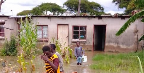 Gweru family homeless after floods wreck shelter