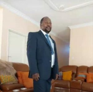 Prominent Bindura businessman dies leaving behind 4 wives.