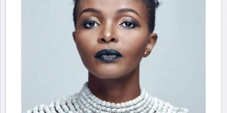 Simphiwe Dana is engaged!!