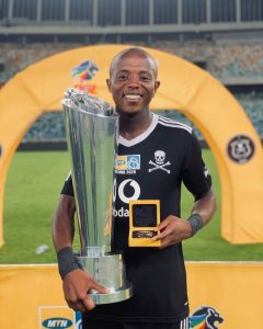 Zakhele Lepasa Biography, Age, Career, Baby, Wife, Car, Net Worth, Orlando Pirates (4)
