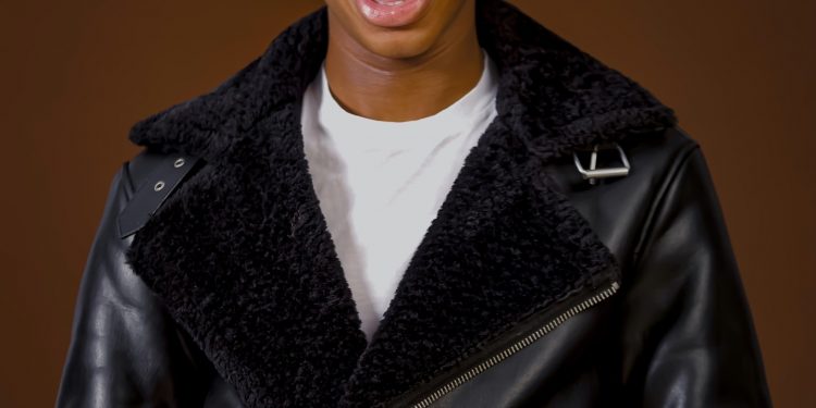 Lasizwe raises R1 000 000 to help students get registered!