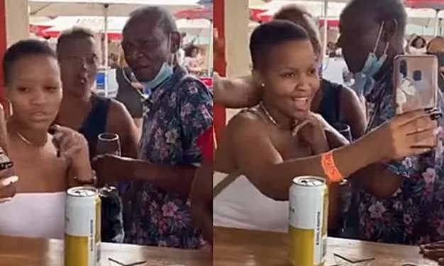 Video: 80-year-old Lesilo Rula’s actor Boikie Pholo spotted parting with slay queens
