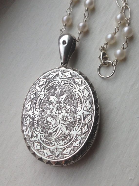 Five best Silver Anniversary gift ideas for couples