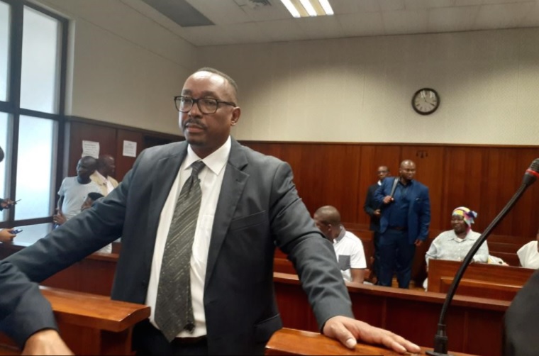 Video: Suspended eThekwini City Manager caught pants-down with friends wife