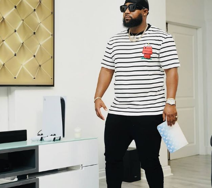 Pictures: Cassper Nyovest shows his son’s new haircut and it’s his 2015 style