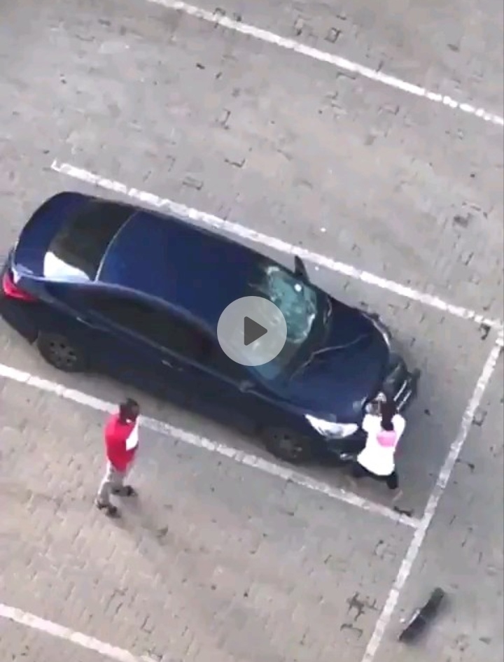 Watch: uMjolo gone wrong as angry woman rips car apart whilst man watches