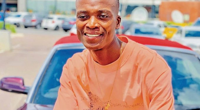 Star Singer King Monada dragged to court over R500 Papgeld