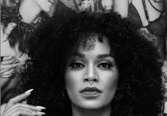 Pictures: ‘Pearl Thusi hacked or showing her dark side?’ Mzansi puzzled