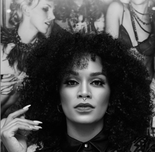Pictures: ‘Pearl Thusi hacked or showing her dark side?’ Mzansi puzzled