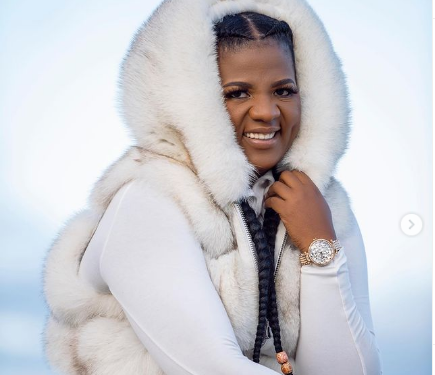 Shauwn Mkhize’s Zikhulise hands first house to a family in Wennen