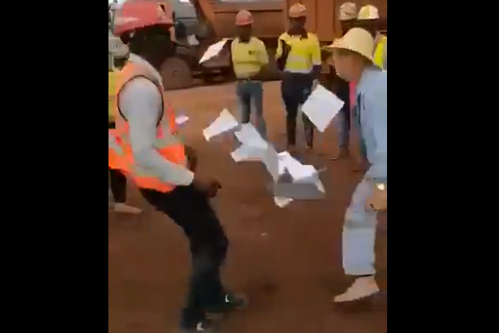 Video: Chinese boss gets a whipping after disrespecting local employee