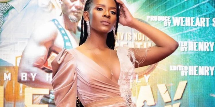 Star actress Thabisile Zikhali stars on Alleyway