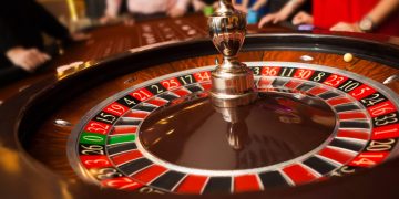 4 Tips and Tricks for Mobile Casino Play