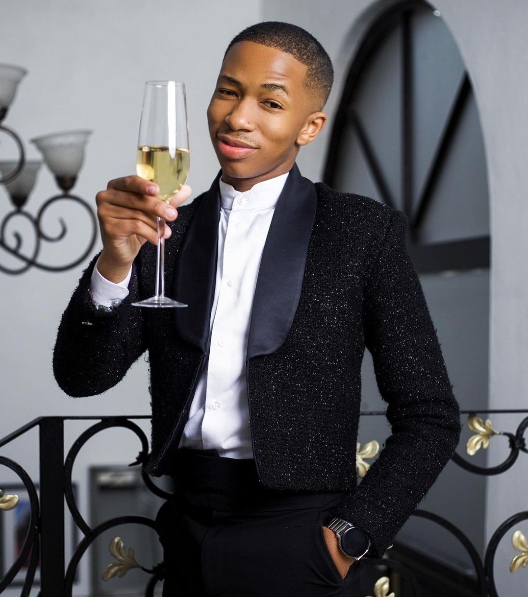 Khanyi Mbau sends an emotional birthday message to her brother Lasizwe