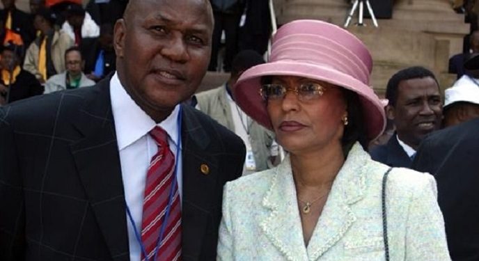 How many children does Kaizer Motaung have with Valeta Motaung? 