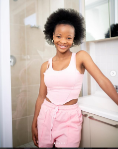 Botlhale Boikanyo: Image source @Instagram