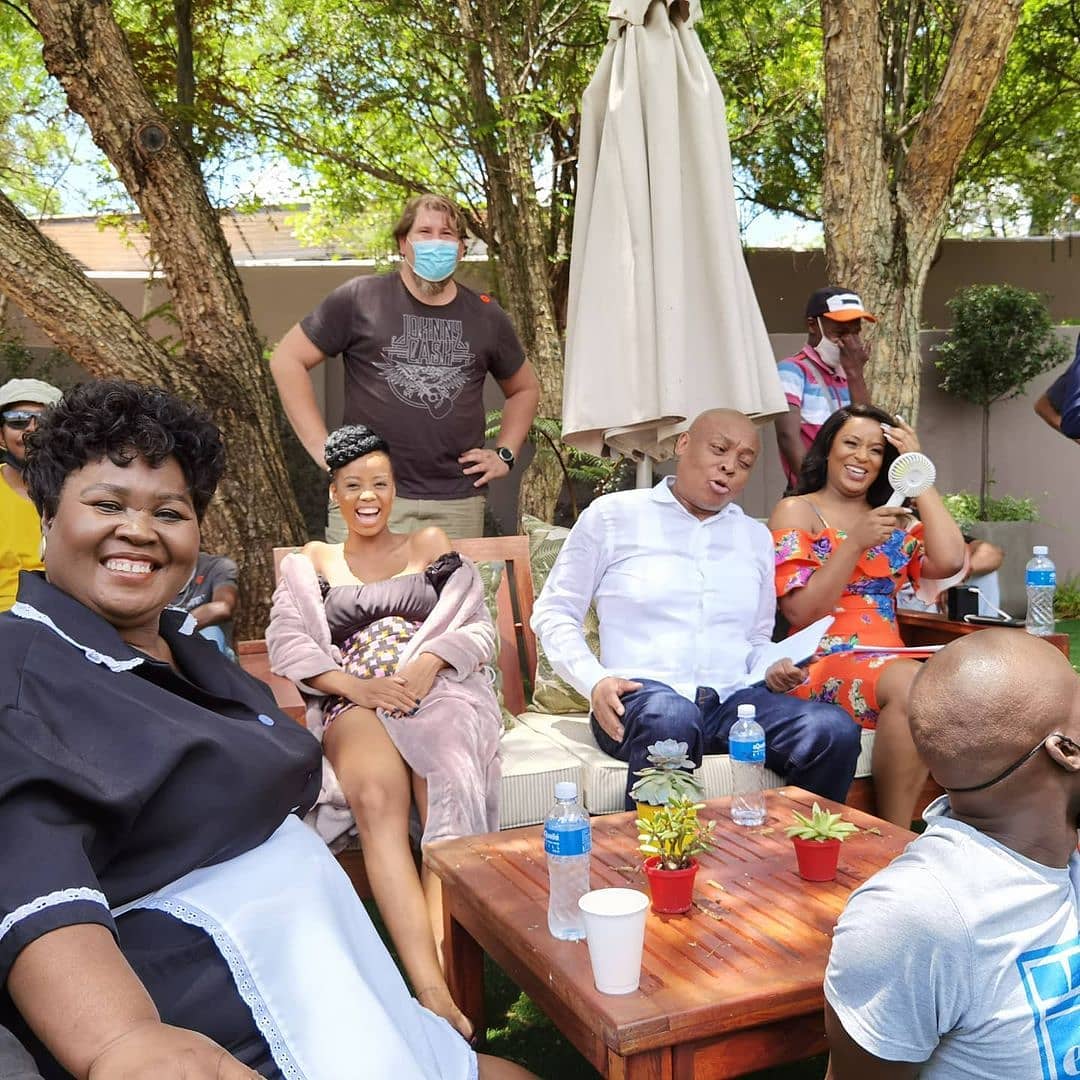 The Queen's cast. December teasers