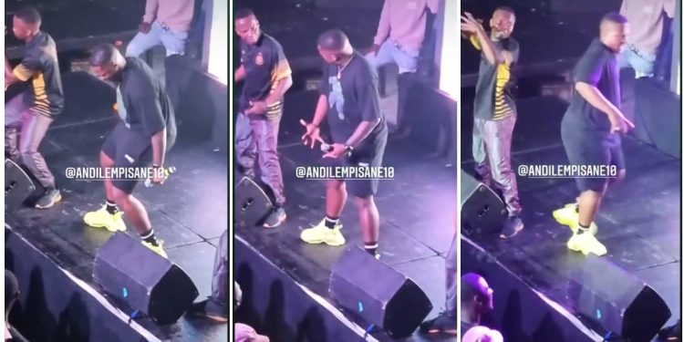 Andile Mpisane fails to impress fans with dance moves during show