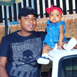 Ishmauel Songo and his daughter-Image Source(Instagram)