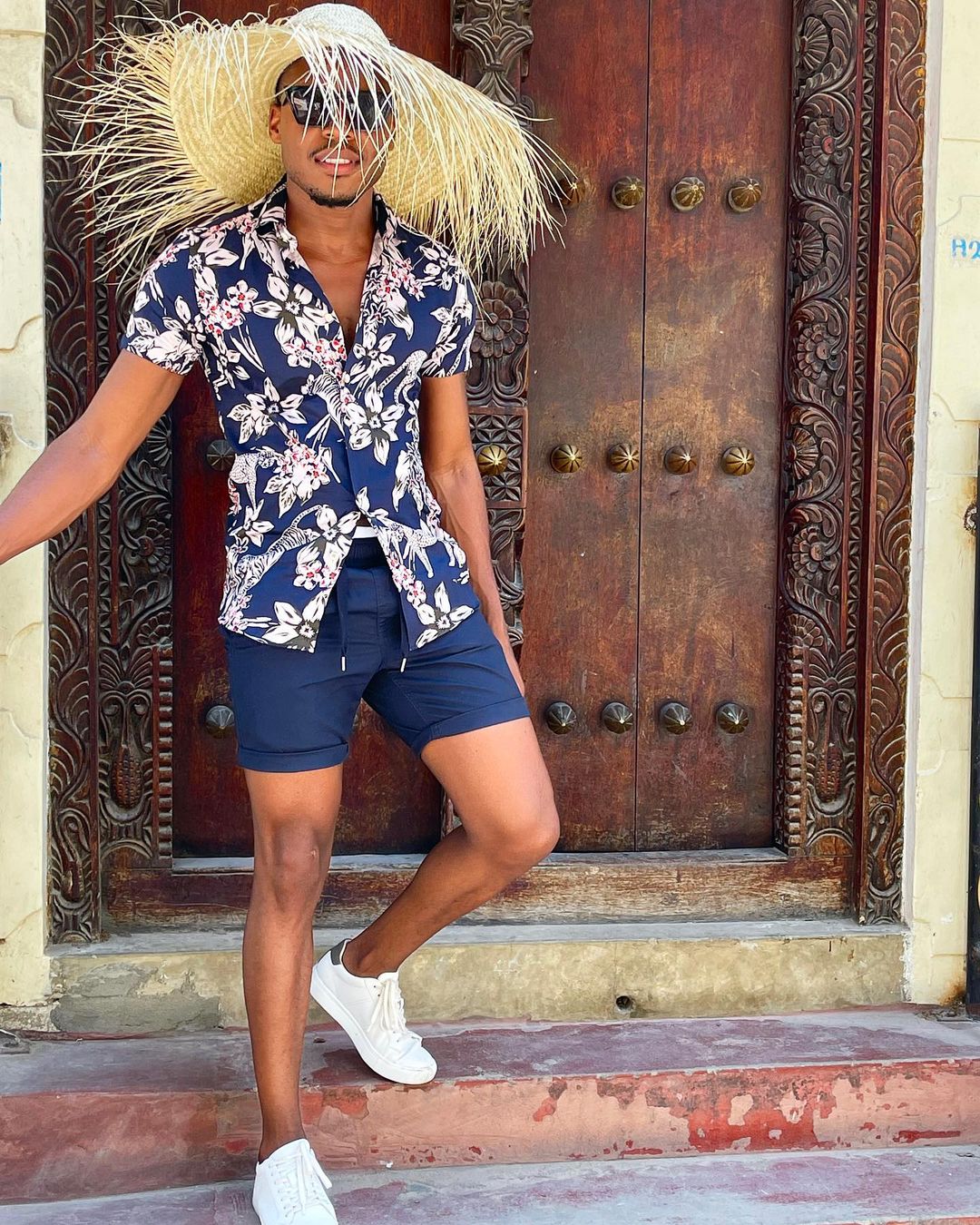 Media Personality Mohale Motaung (Source Instagram)