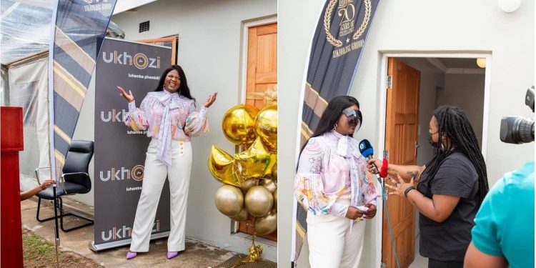 Shauwn Mkhize hands over the houses bult for the poor. Source- Instagram