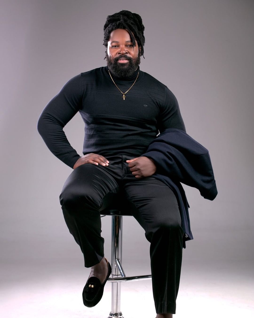 Watch as Big Zulu showcases his impressive car drifting skills.