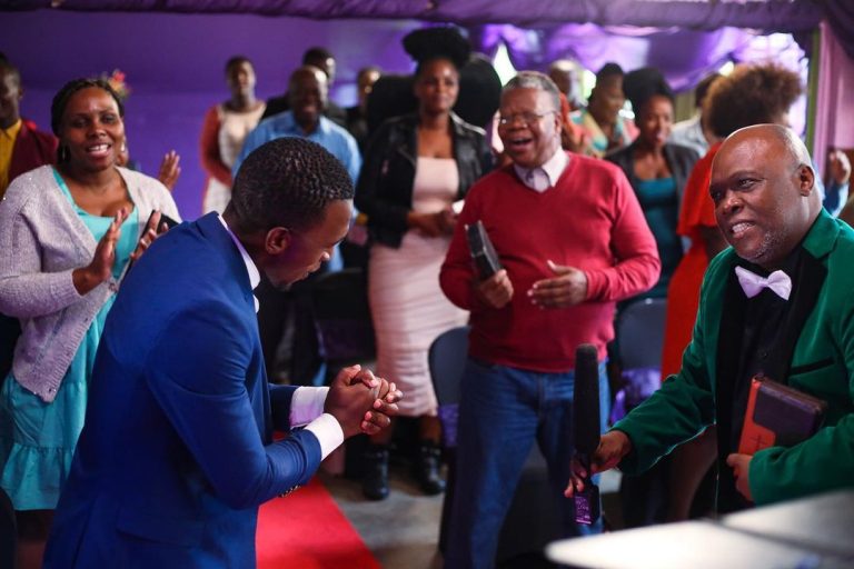 Watch: Dumi Mkokstad performs at Mbatha’s successful KFC service, as Uzalo adds new character