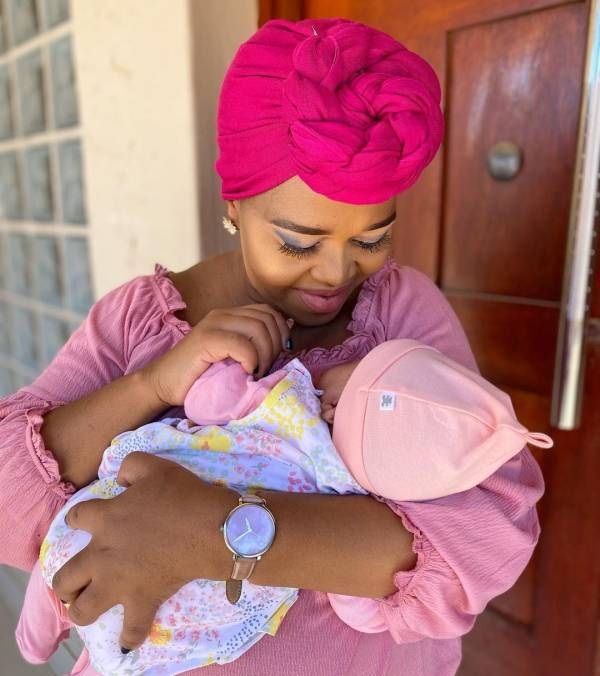 Award-winning gospel musician Dr Winnie Mashaba (Source Instagram)