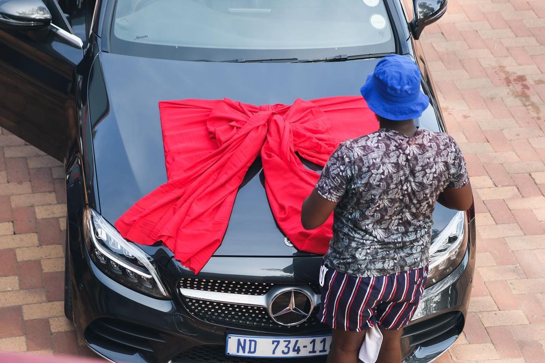 Uzalo releases pictures of a car that could be Kwanda's gift for Nonka