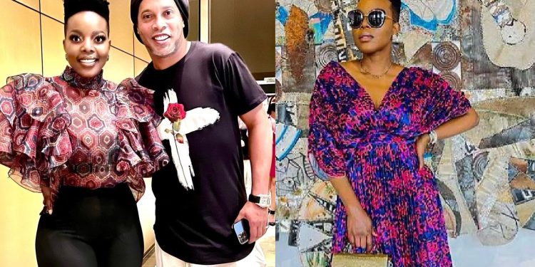 Nomcebo Zikode meeting Ronaldinho