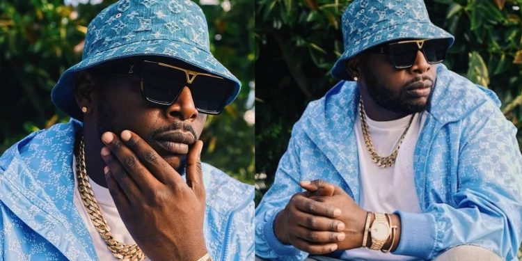 The price of DJ Maphorisa's expensive outfit gets Mzansi talking