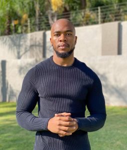 Somizi celebrates The River actor 'Mabutho' Thembinkosi Mthembu's birthday in a club.