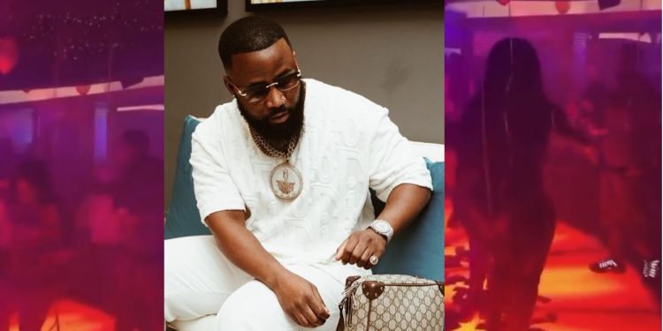 Video of Cassper Nyovest splashing cash in Tebogo Thobejane's strip club Club X goes viral
