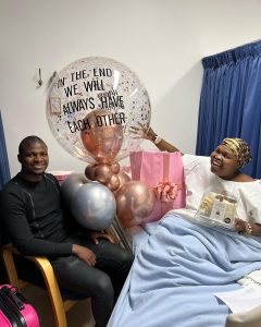 Sabelo Mgube is a loverboy: Gogo Maweni's husband wrote her an affectionate birthday message, and her age gets Mzansi talking.