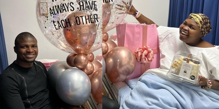 Sabelo Mgube is a loverboy: Gogo Maweni's husband wrote her an affectionate birthday message, and her age gets Mzansi talking