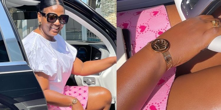 "I decided to show some legs" MaMkhize's legs show off left Mzansi thinking that she is desperately seeking a man